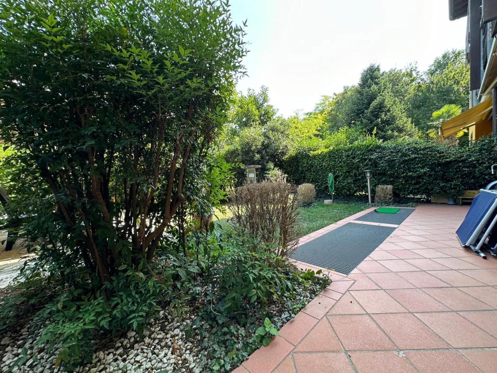 Holiday-Home-Desenzano Desenzano del Garda Exteriör bild